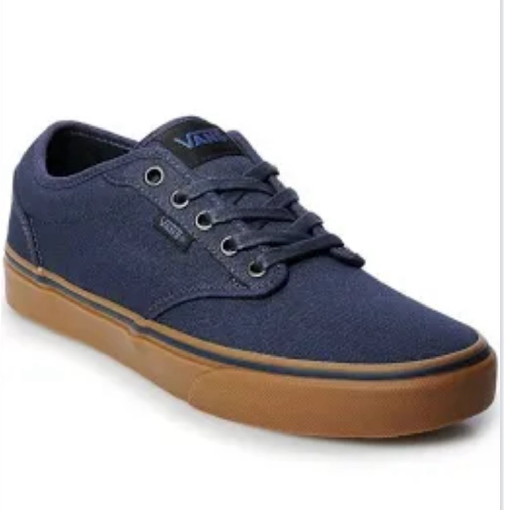 EUC Mens Vans  Atwood Low Top Sneakers